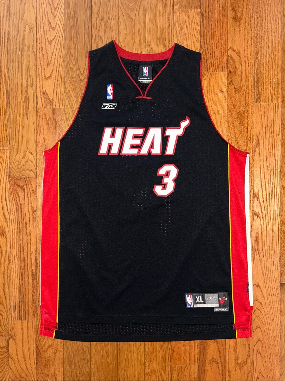 Dwayne Wade Miami Heat Reebok Vintage Jersey Size XL